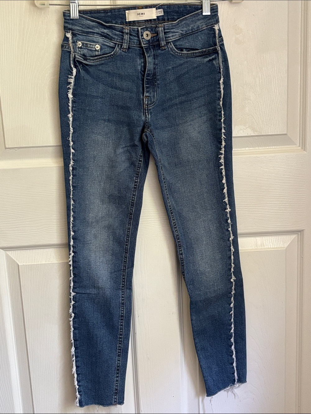ICHI IHBEZAN Lulu Medium Blue Frayed-Trim Skinny Jeans Size 27 style 20108325